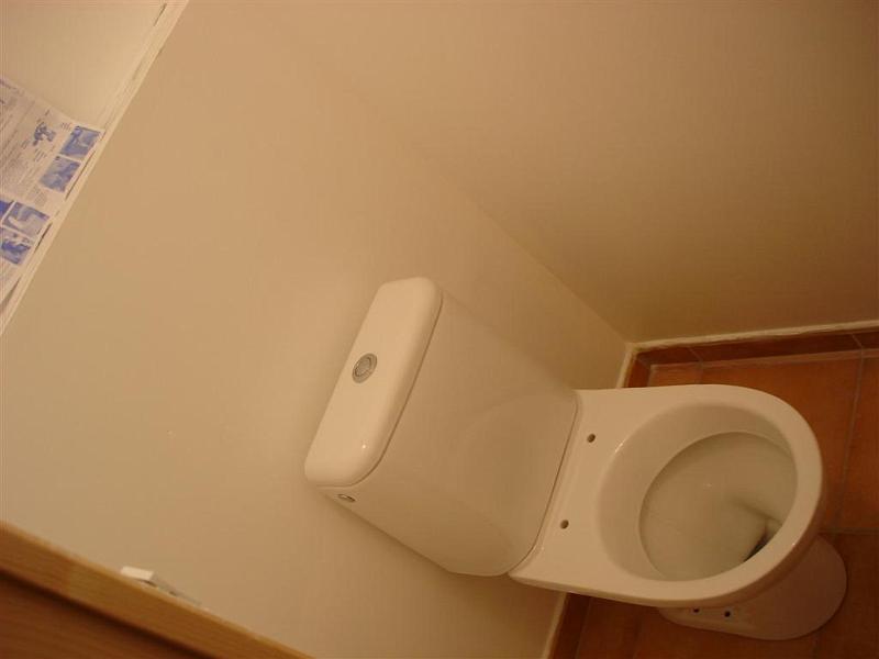 Trone (1)